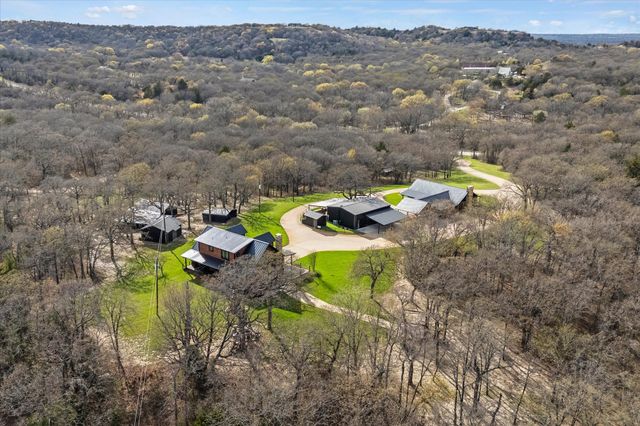 2194 Fm 2382, St Jo, TX 76265