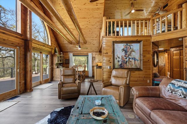 2194 Fm 2382, St Jo, TX 76265