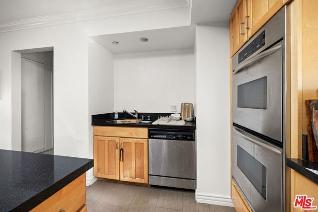 3411 Tareco Drive, Los Angeles, CA 90068