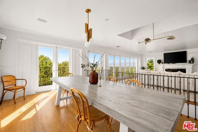 3411 Tareco Drive, Los Angeles, CA 90068