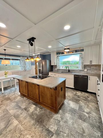 303 S Animas Street, Trinidad, CO 81082