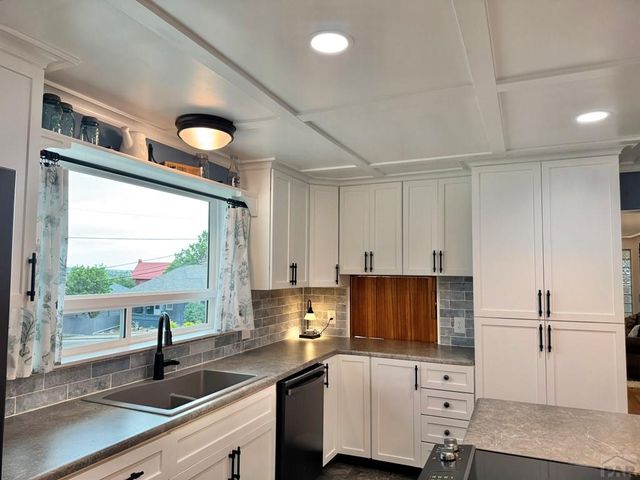 303 S Animas Street, Trinidad, CO 81082