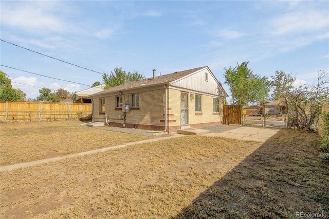 1385 S Alcott Street, Denver, CO 80219