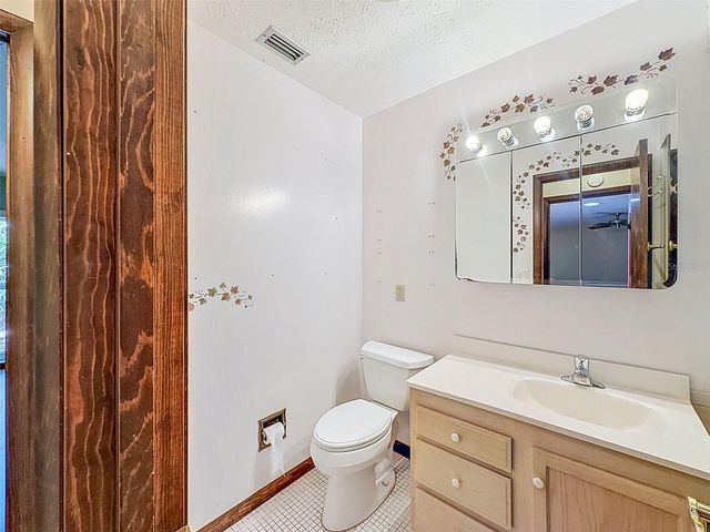 18202 OAKDALE RD, Odessa, FL 33556