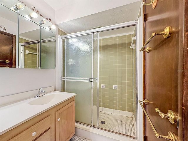 18202 OAKDALE RD, Odessa, FL 33556