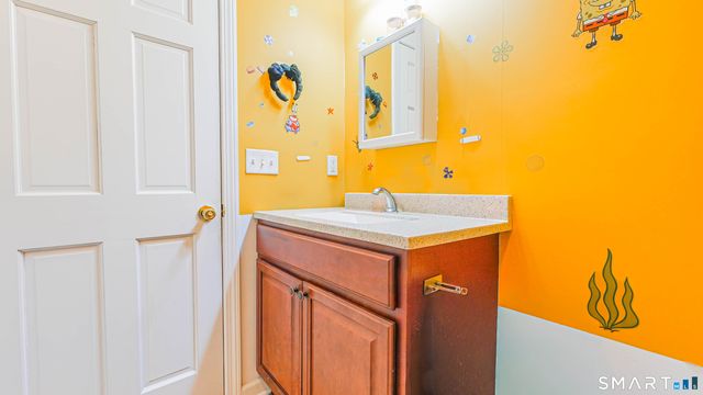45 Daytona Street, West Haven, CT 06516