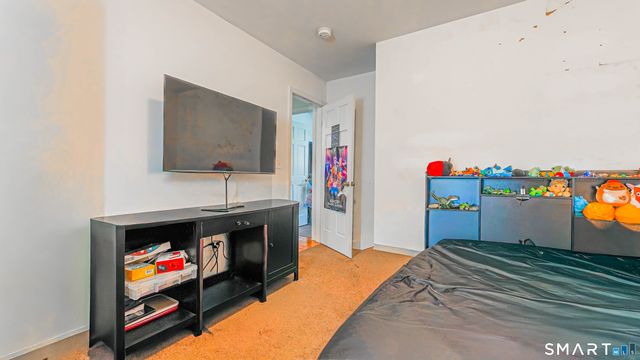 45 Daytona Street, West Haven, CT 06516