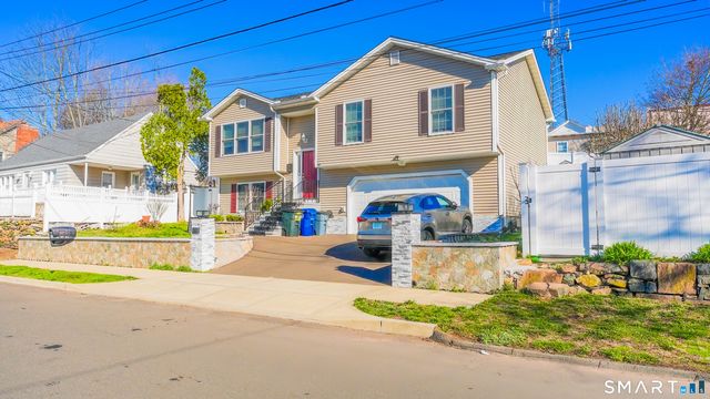 45 Daytona Street, West Haven, CT 06516