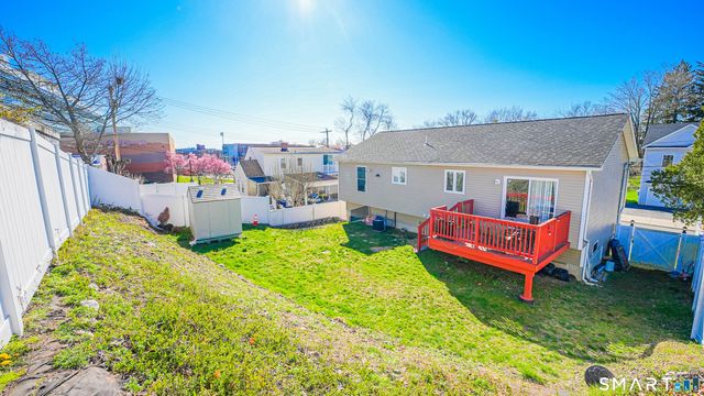 45 Daytona Street, West Haven, CT 06516