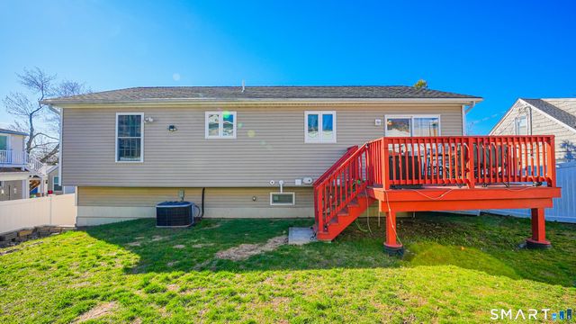 45 Daytona Street, West Haven, CT 06516