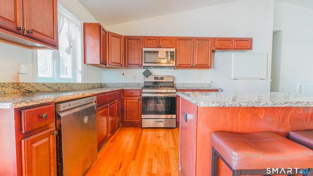 45 Daytona Street, West Haven, CT 06516