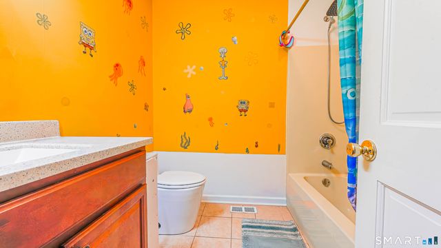 45 Daytona Street, West Haven, CT 06516