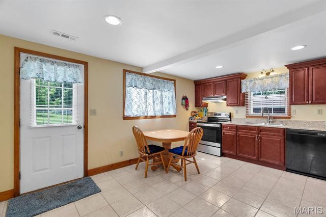 2365 Saint Paul Road, St Paul, MO 63366