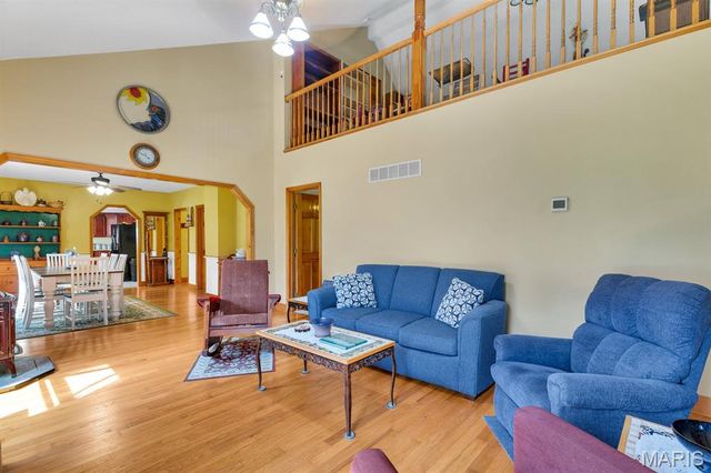 2365 Saint Paul Road, St Paul, MO 63366