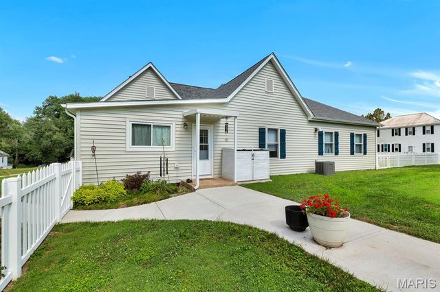 2365 Saint Paul Road, St Paul, MO 63366