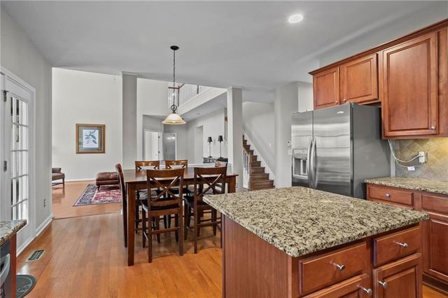 700 Parkside Drive, Woodstock, GA 30188