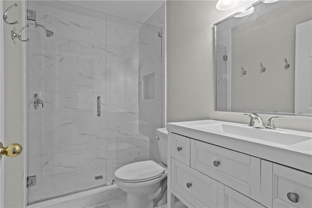 700 Parkside Drive, Woodstock, GA 30188