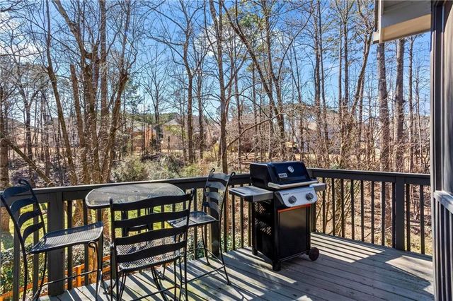 700 Parkside Drive, Woodstock, GA 30188