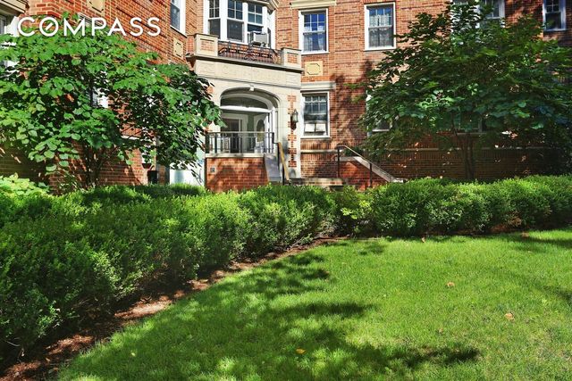 140 Cabrini Blvd Apt 53, New York City, NY 10033