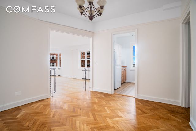 140 Cabrini Blvd Apt 53, New York City, NY 10033