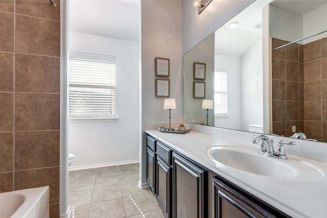 809 Golden Bear Lane, Mckinney, TX 75072