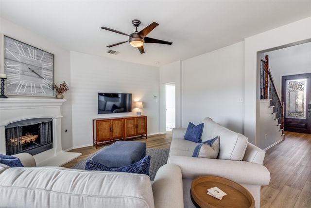 809 Golden Bear Lane, Mckinney, TX 75072