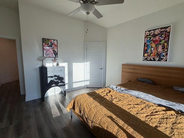 1805 Roseburg DR 31, Austin, TX 78754