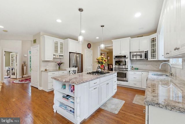 250 ROCKSVILLE RD, Southampton, PA 18966