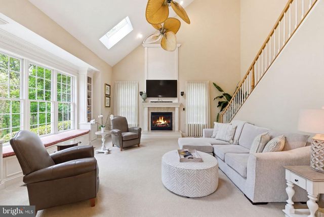 250 ROCKSVILLE RD, Southampton, PA 18966