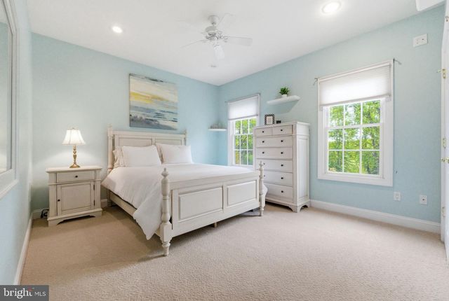250 ROCKSVILLE RD, Southampton, PA 18966