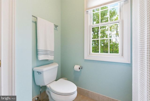 250 ROCKSVILLE RD, Southampton, PA 18966