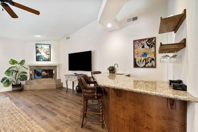 47210 Heliotrope Drive, Palm Desert, CA 92260