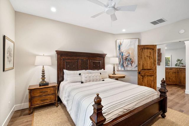 47210 Heliotrope Drive, Palm Desert, CA 92260