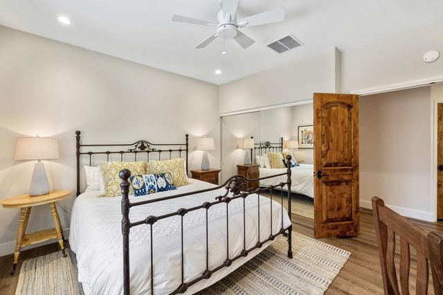 47210 Heliotrope Drive, Palm Desert, CA 92260