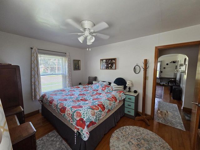 1117 Adams AVENUE, Oshkosh, WI 54902