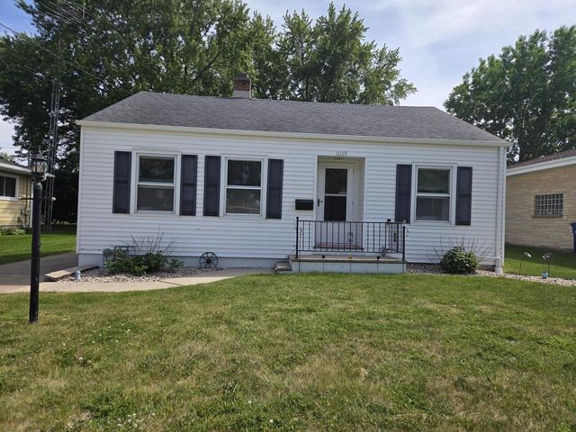 1117 Adams AVENUE, Oshkosh, WI 54902