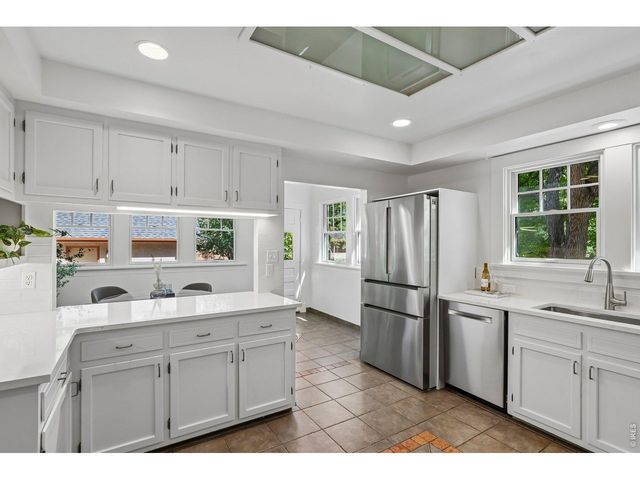 3555 16th St, Boulder, CO 80304