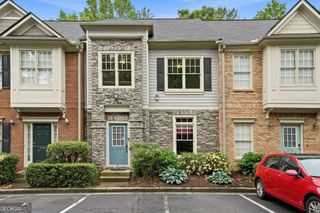 1243 Harris Commons Place, Roswell, GA 30076