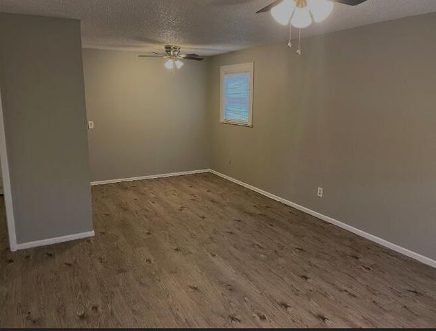 2718 E 10th Street, Lubbock, TX 79403