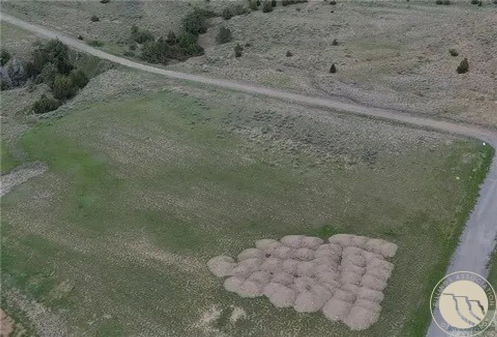 3920 Valley Canyon Ranch, Molt, MT 59057 photo 3