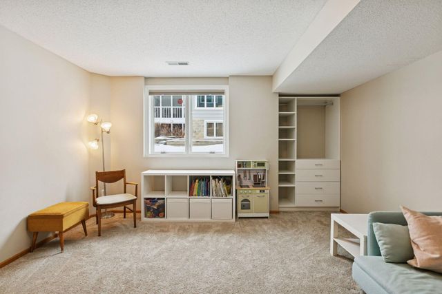 628 3rd Avenue NE, Minneapolis, MN 55413