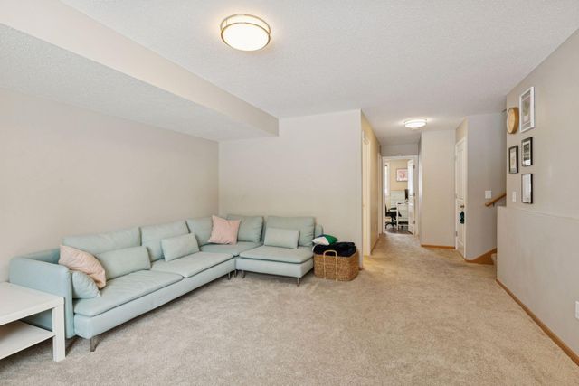 628 3rd Avenue NE, Minneapolis, MN 55413