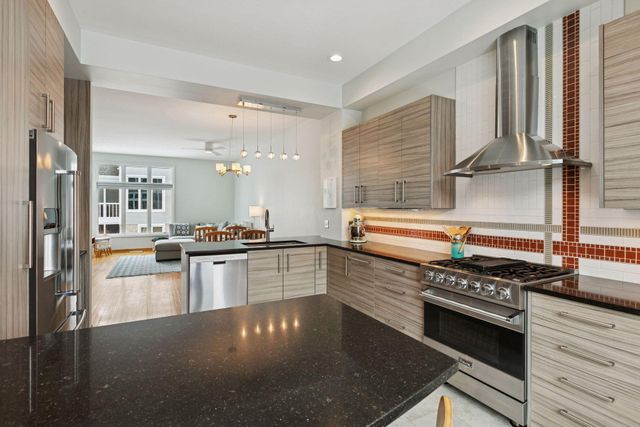 628 3rd Avenue NE, Minneapolis, MN 55413