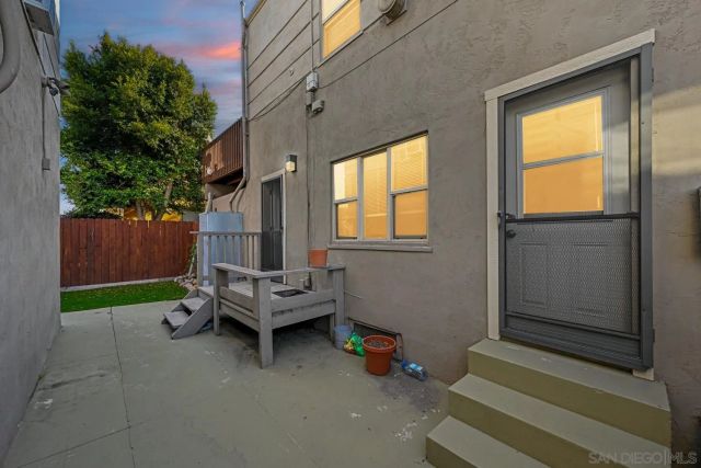 4491 33rd Pl., San Diego, CA 92116