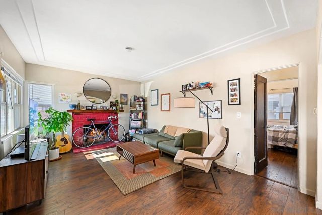 4491 33rd Pl., San Diego, CA 92116