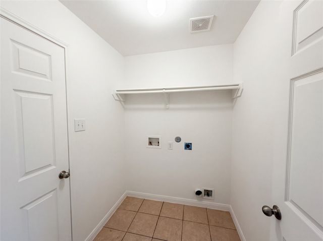 657 Handle Drive, Crowley, TX 76036