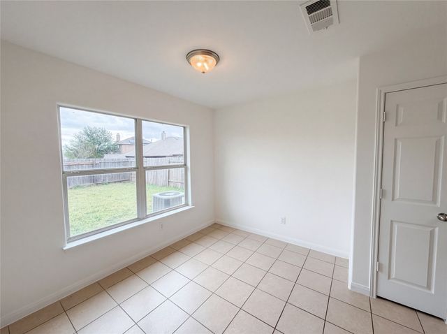 657 Handle Drive, Crowley, TX 76036