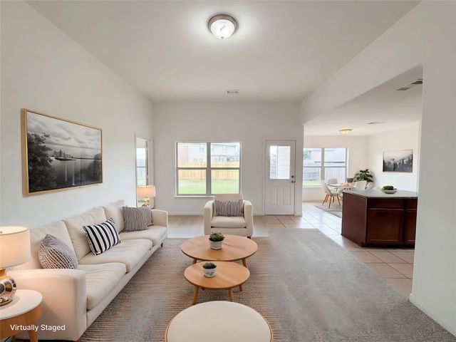 657 Handle Drive, Crowley, TX 76036