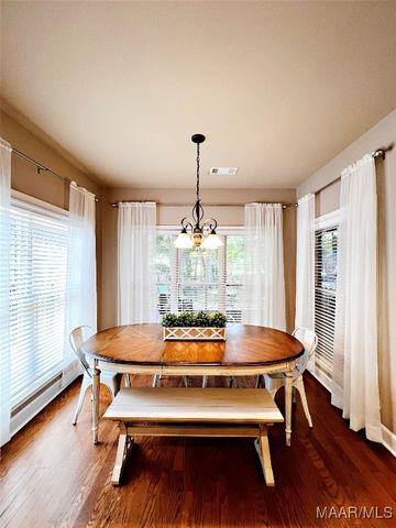 267 RIVER BIRCH Circle, Wetumpka, AL 36093