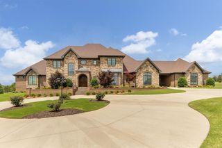 4465 Champagne Drive, Springdale, AR 72764